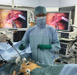 日本内視鏡外科学会技術認定医の指導のもと内視鏡手術を積極的に行っています。