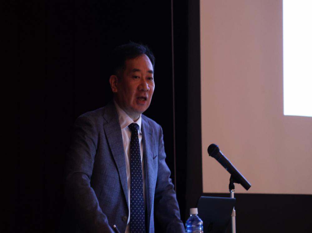 学部長挨拶，医学部概要・入試説明の様子